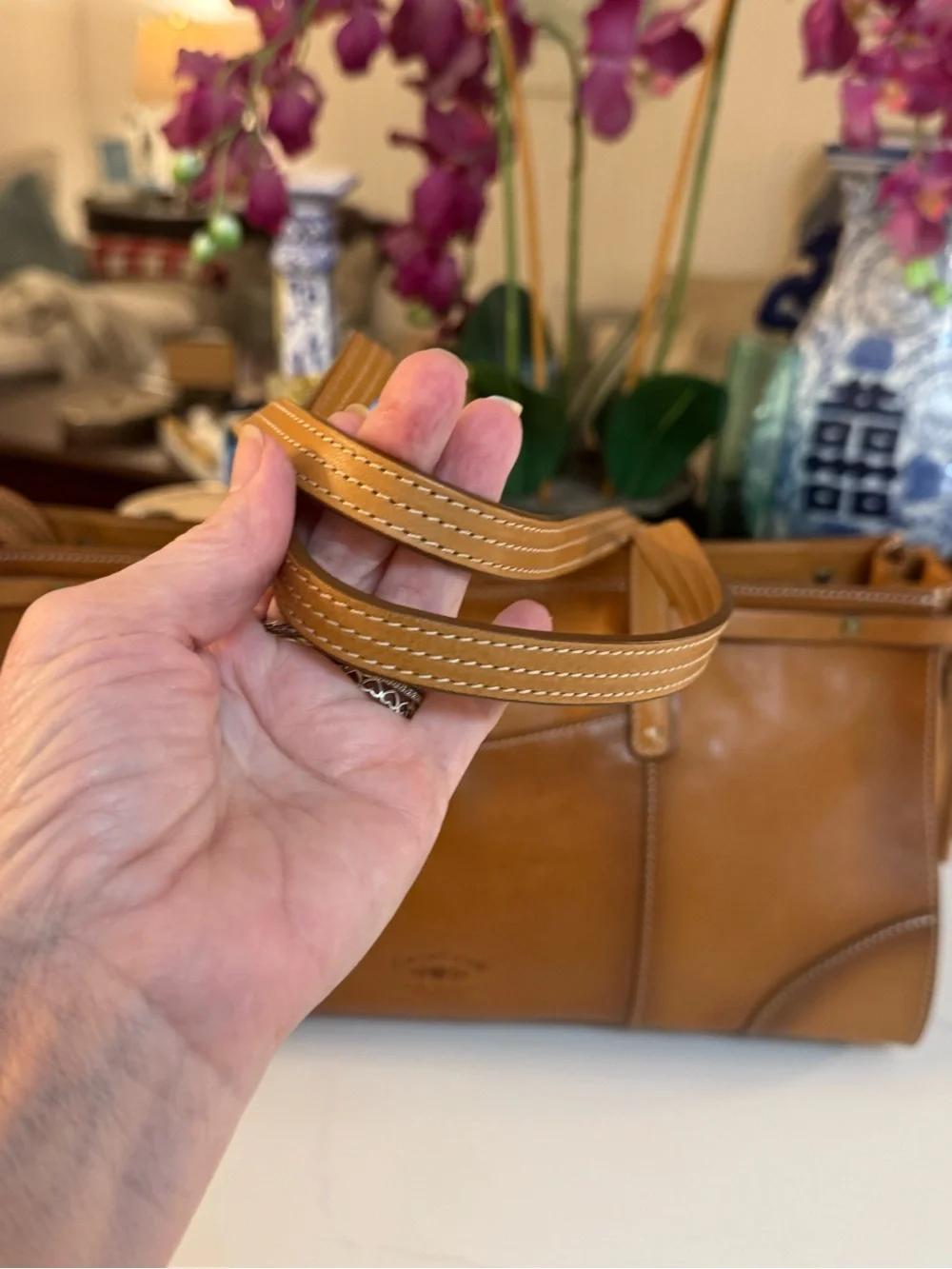 🤎 NWT CAVALCANTI EAST WEST SATCHEL! 🤎🤎
